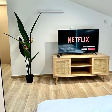 Appartement Climatise - 2Min Plage-Tram-Restaurant Ница Екстериор снимка